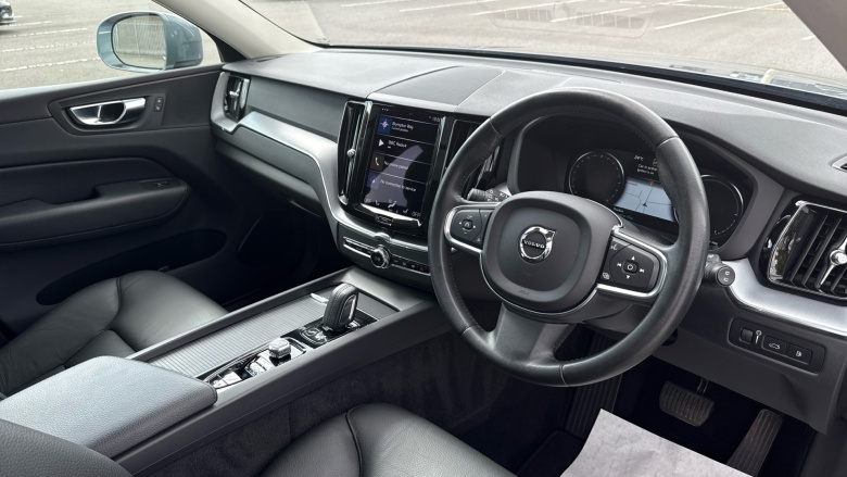 Volvo Xc60 2.0 T6 RC PHEV Inscription Expression 5dr AWD Auto Estate